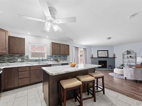5th image of 5303 Camelot Estates Dr