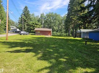 5219 47a Ave, Alberta Beach, AB T0E0A0