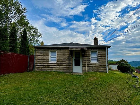 2nd image of 1814 Ridge Ave