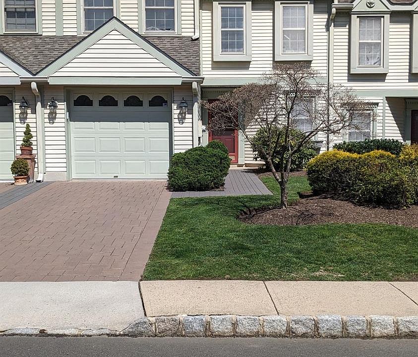 1st image of 73 Fair Acres Ct