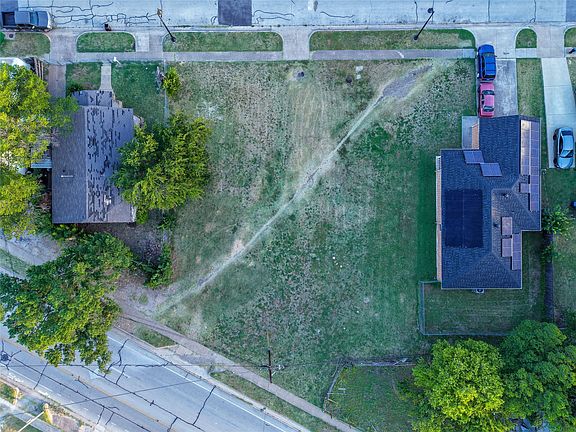 4th image of 1125 E Broadway Ave