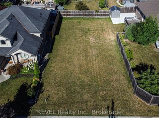 201 One Street Louth, Saint Catharines, ON L2W 1C2