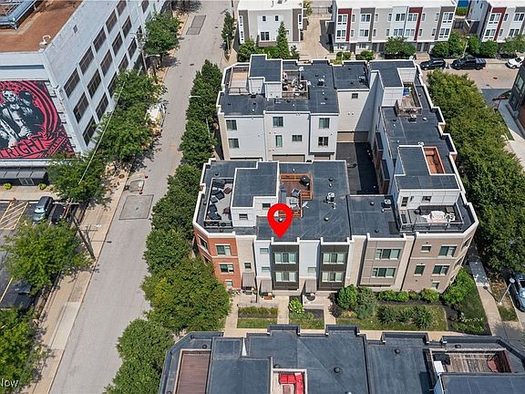 3rd image of 1451 Lindazzo Ave