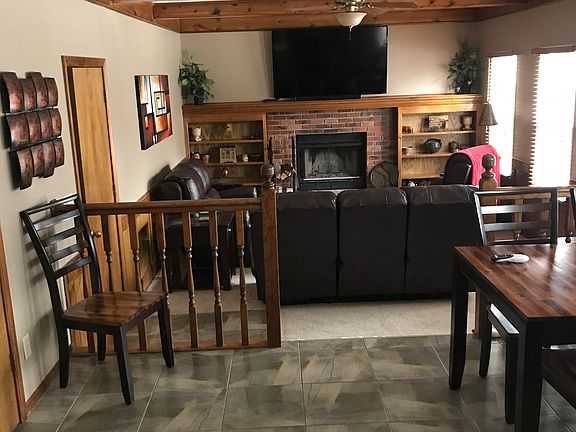 View to hearth room from ki1