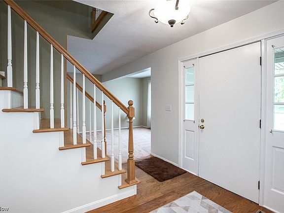 5th image of 14672 Bennington Dr