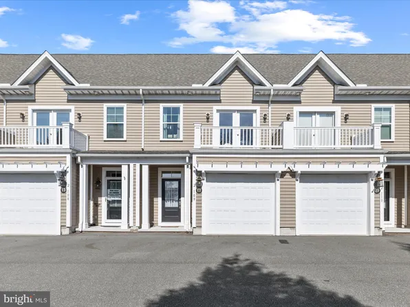 2 Smithfield Ct Unit 109, Ocean View, DE 19970