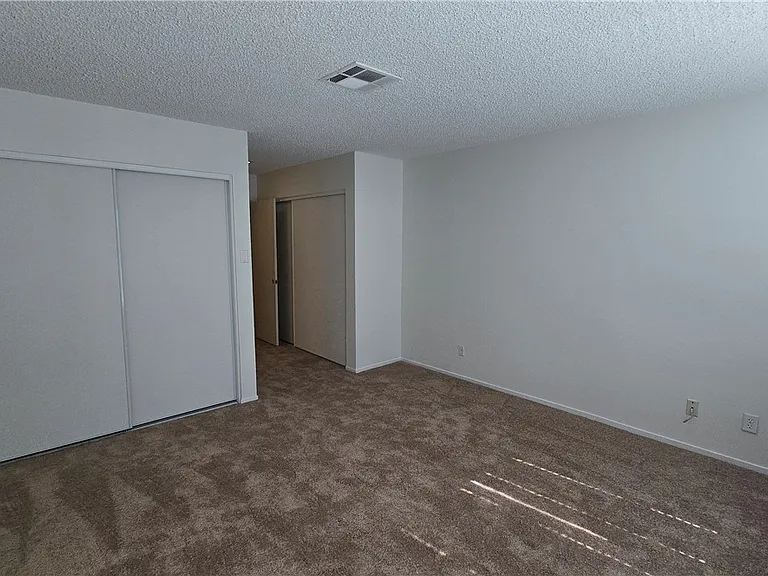 4724 Cosley Dr #0 — Photo 32