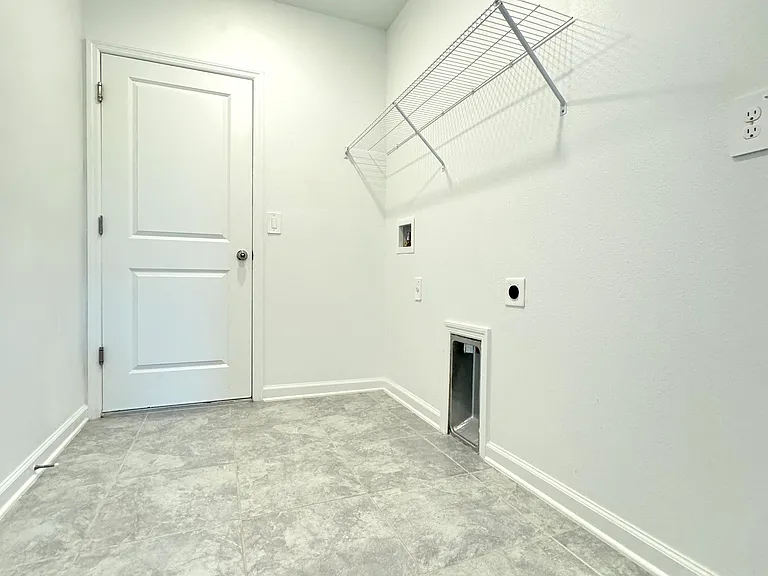 1747 Foreman Rd — Photo 21