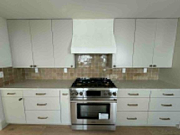 3rd image of 424 N Orange Dr #3B-3Ba-2170Sqft