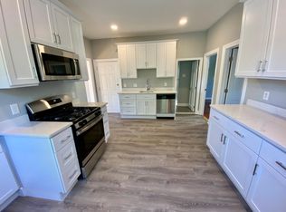 40 Custer St #U1, Jamaica Plain, MA 02130