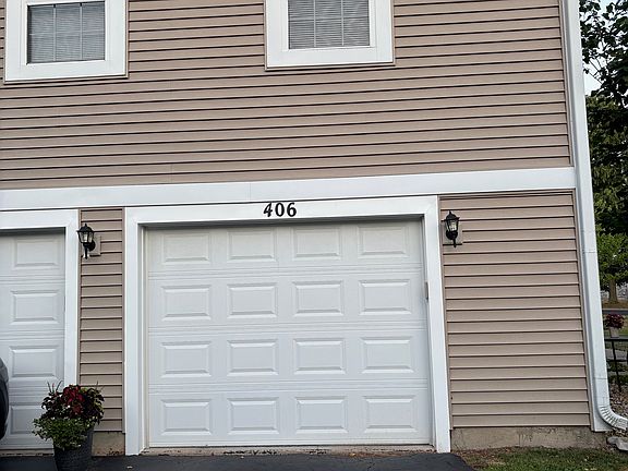 4th image of 406 N Lake Shore Dr