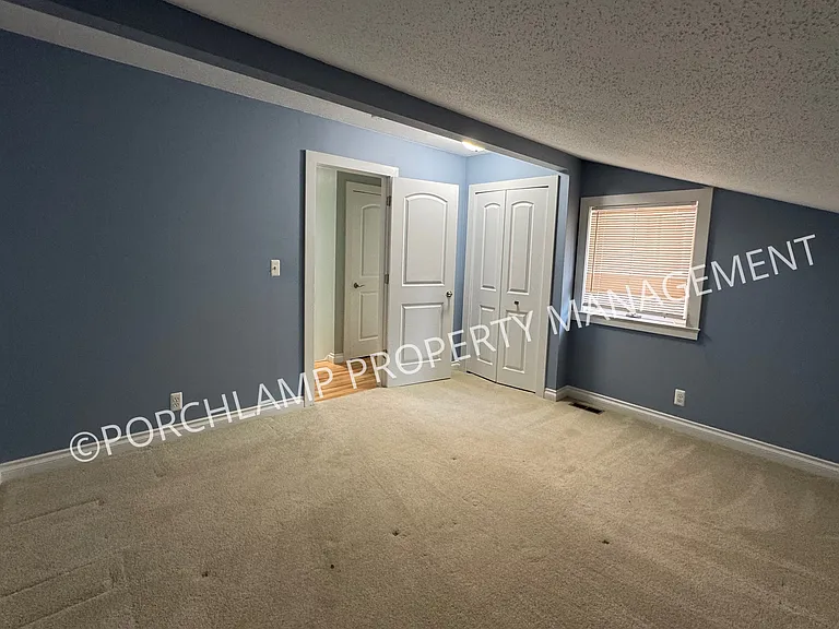 17460 Dunewood Ct #B — Photo 17