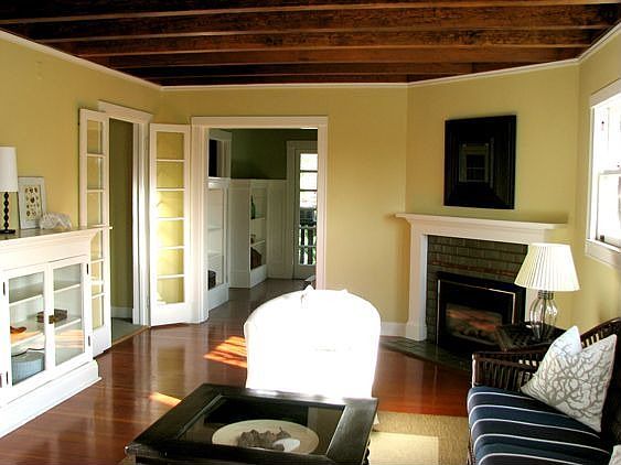 Living Room - fireplace