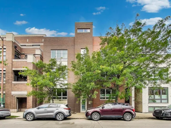 2736 N Ashland Ave #3N, Chicago, IL 60614