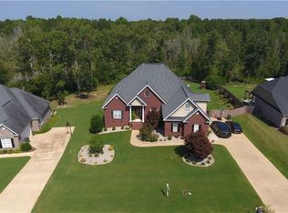 1200 Cedar Creek Dr, Opelika, AL 36801