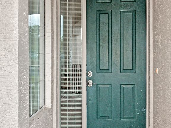 3rd image of 803 Pine Valley Pl