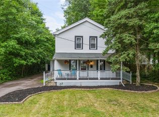 4159 Bluestone Rd, Cleveland Heights, OH 44121