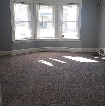 5th image of 3625 E 118th St