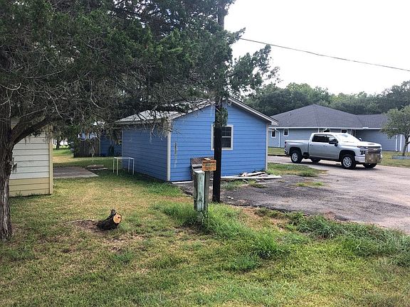 3rd image of 6422 County Road 659
