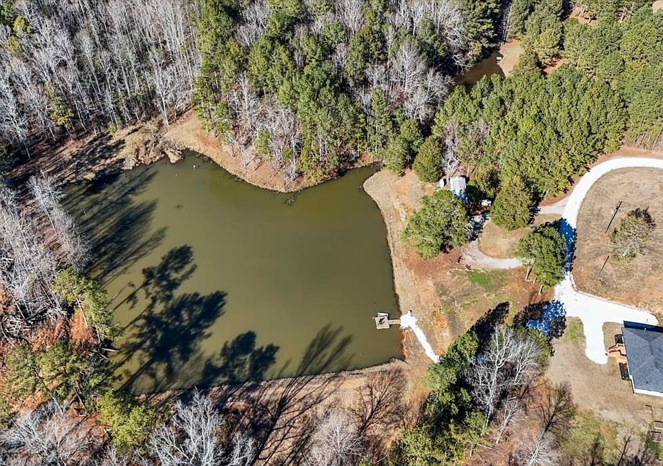 1st image of 80 Hand Rd