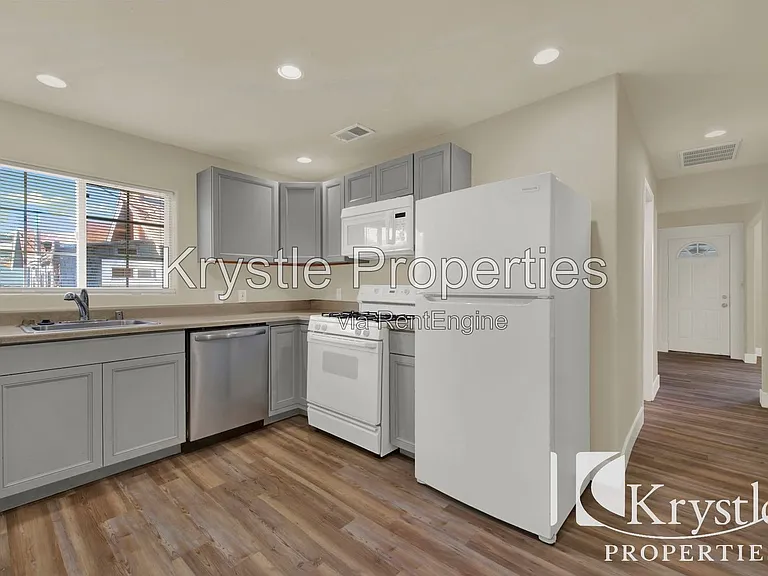 314 Marin St — Photo 10