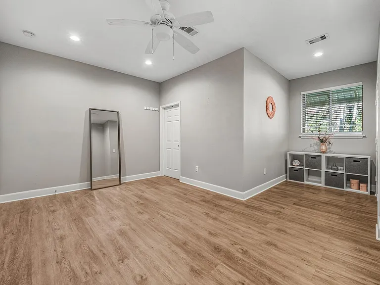 141 White Oak Cir — Photo 20