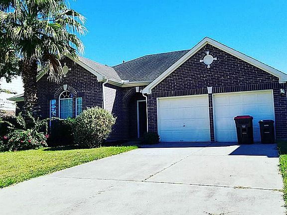 2nd image of 6618 Laguna Trace St