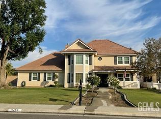 11406 Lindalee Ln, Bakersfield, CA 93312