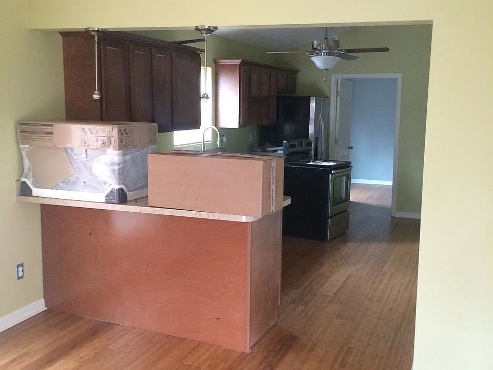 2nd image of 2801 Fleming Ave