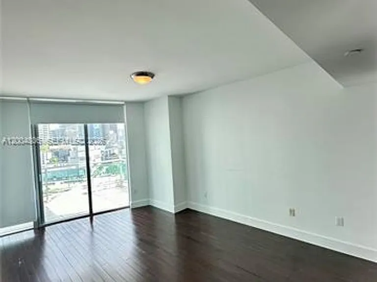 350 S Miami Ave #1402 — Photo 12
