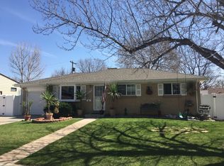 6056 Queen St, Arvada, CO 80004