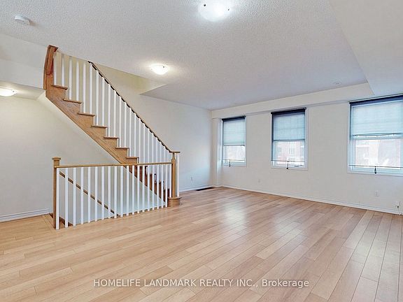 3rd image of 114 Baker Hill Blvd