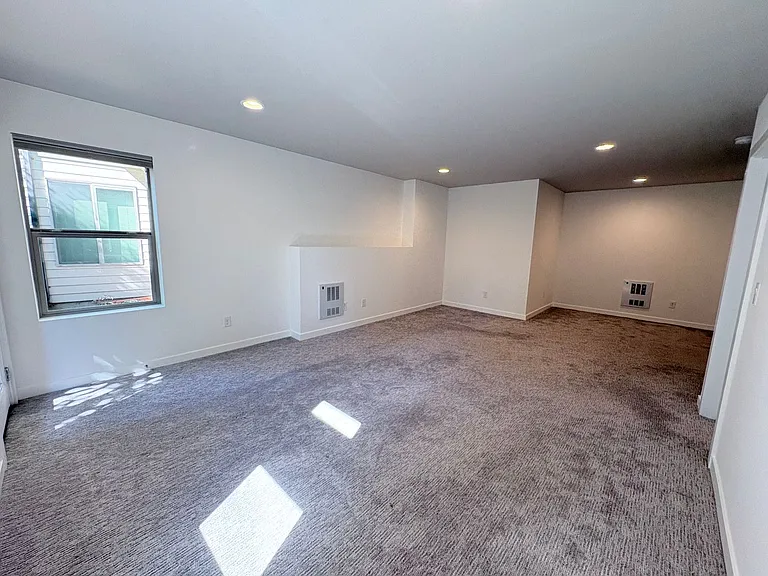 16329 Main View Ln NE — Photo 27