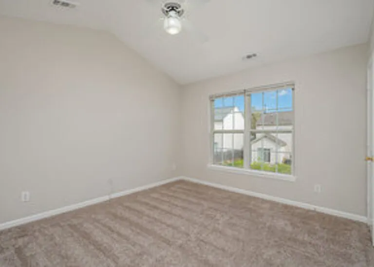 1231 Joannas Ct — Photo 15