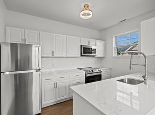 106 Mill St APT 202, Woonsocket, RI 02895