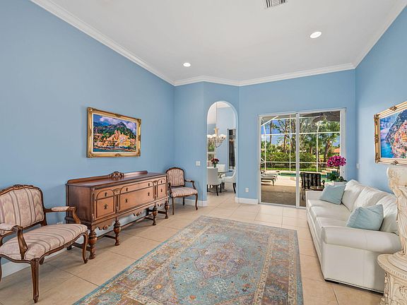 5th image of 1704 SW Mockingbird Drive