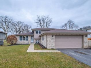 15043 Kilbourne Ave, Midlothian, IL 60445