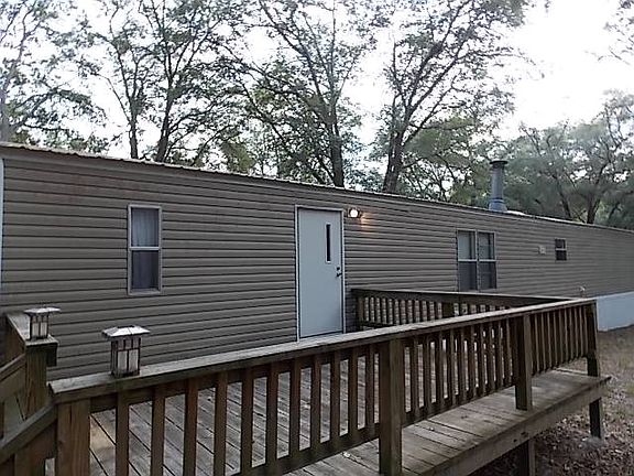 2nd image of 4551 Pond Cir