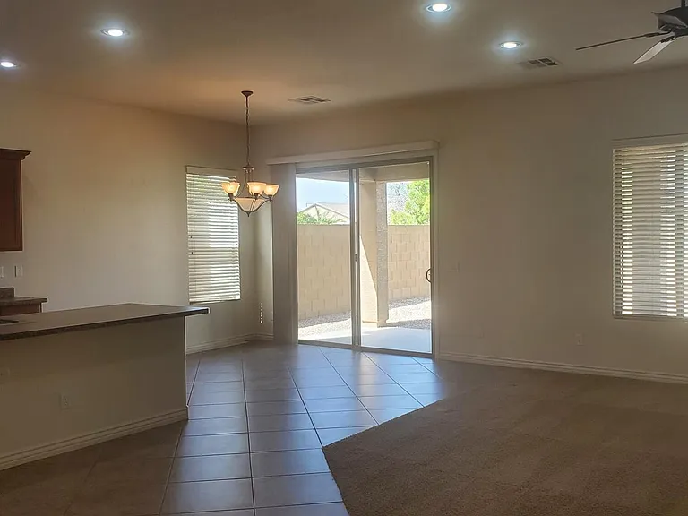 BRIGHT, LIGHT, TILE IN ALL THE RIGHT PLACES.