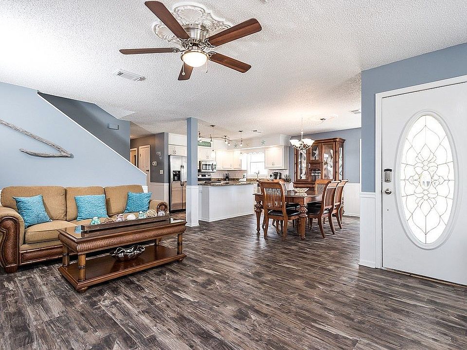 1st image of 1402 Bahia Dr