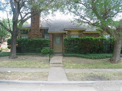 1st image of 7820 Steppington Dr