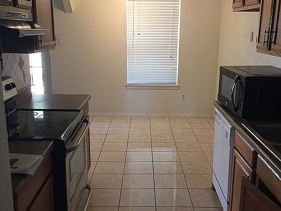 4th image of 4203 Gentle Springs Dr