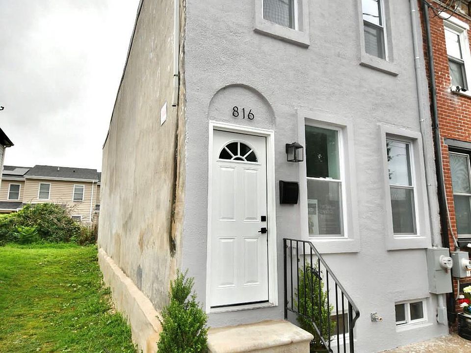 1st image of 816 N Spruce St