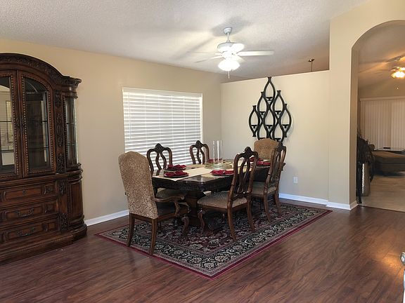 4th image of 628 Darkwood Ave