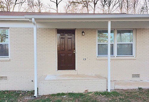 2nd image of 637 Kilborne Dr