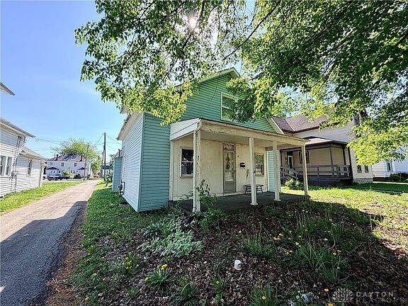 2nd image of 220 Franklin Ave