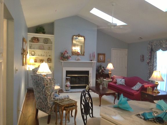 3rd image of 1273 Parkway Gardens Ct APT 208