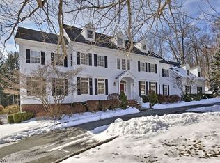 10 Michael Rd, Mendham, NJ 07945