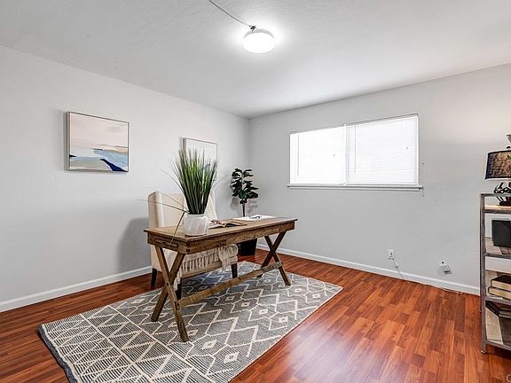 5th image of 2591 Monticello Way