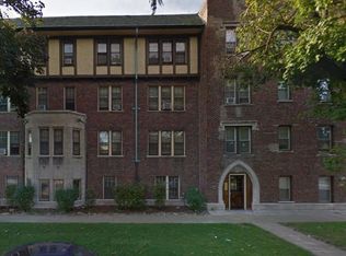 6746 19th St APT 2W, Berwyn, IL 60402